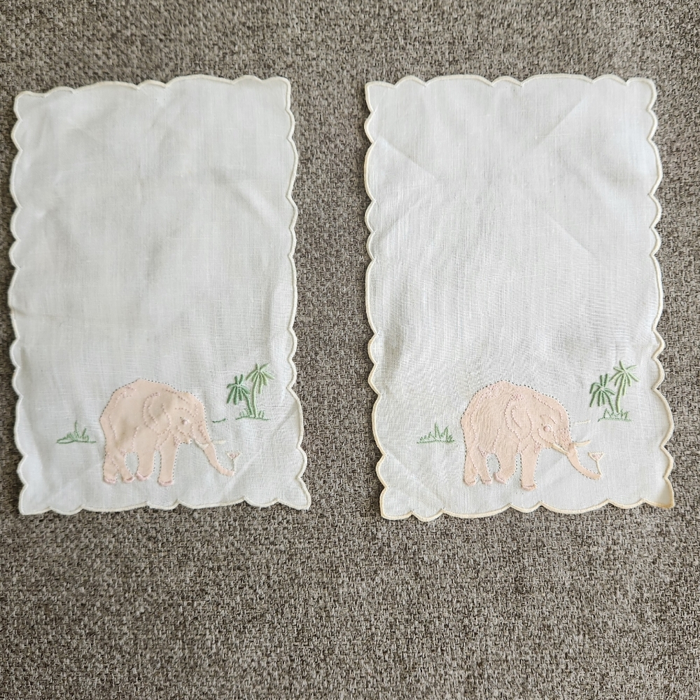 Vintage Set Of 2 Medeira Pink Elephant Linen Cocktail Napkins Scalloped Edge